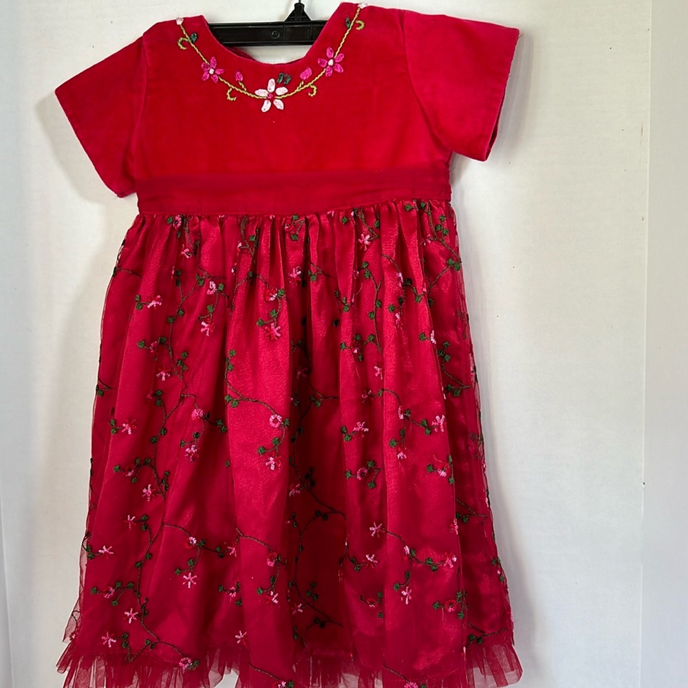 Two little doves by sweet potatoes red embroidered Christmas dress size 4t